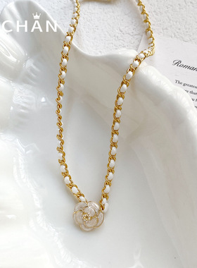 法式珠光闪粉滴油山茶花项链女感气质网红锁骨链百搭名媛颈链