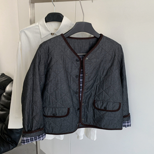 小个子 小禾升级菱格纹驼毛外套 静奢时光 圆领菱格纹棉服