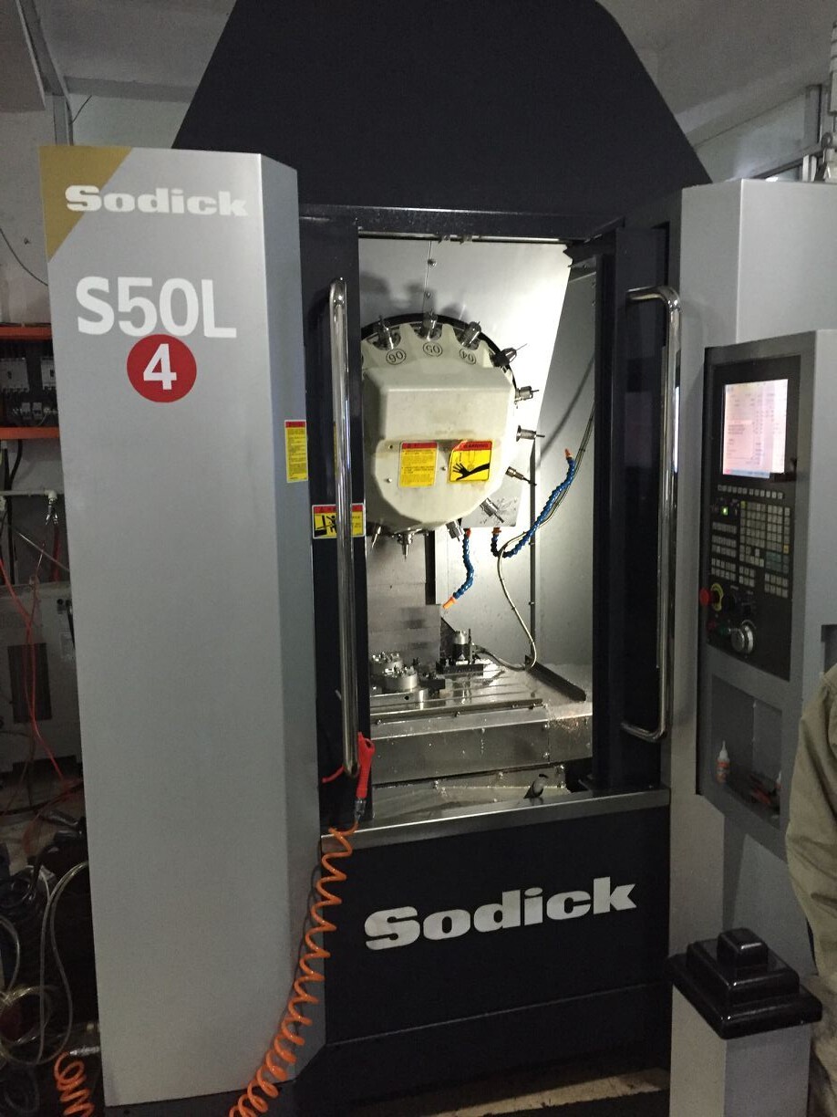 精密模具日本原装高速铣 硬质合金钨钢沙迪克镜面电火花脉冲加工