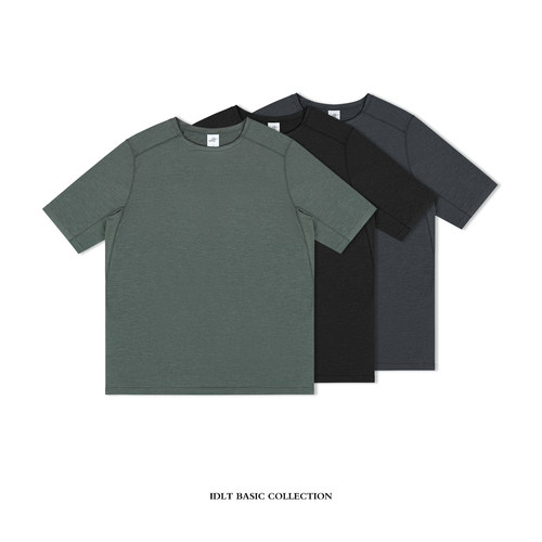 IDLT立体剪裁宽松户外T恤