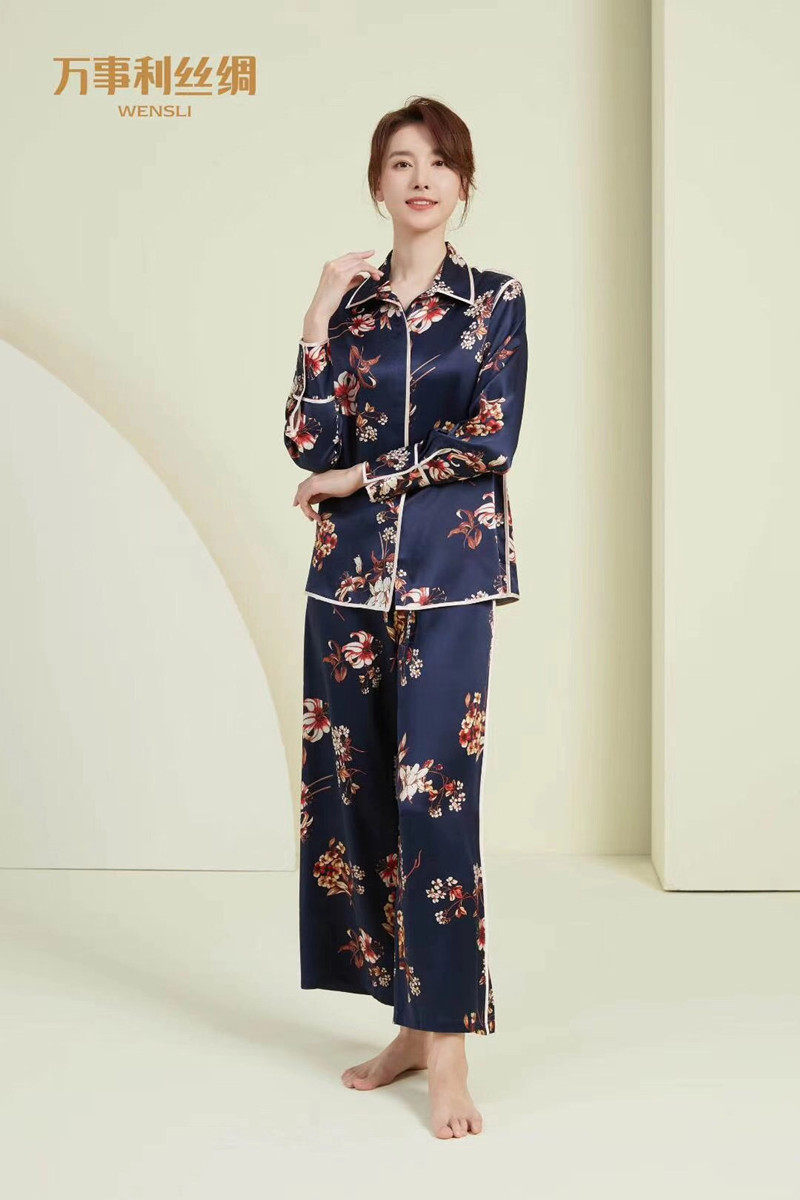 万事利真丝丝绸睡衣女2020秋冬新款桑蚕丝印花高端家居服蜜桂幽香