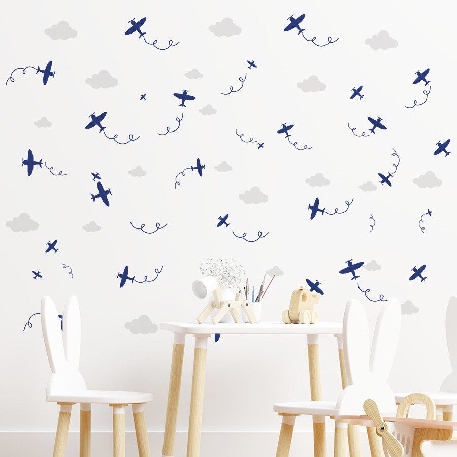 自粘半透墙贴纸卡通翱翔的飞机云朵图案家居儿童房宿舍幼儿园装饰