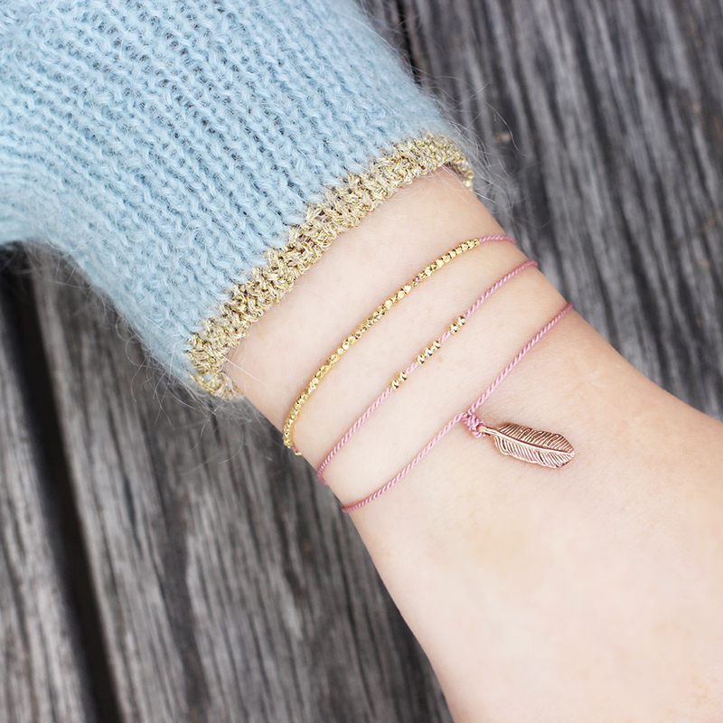 瑞士Vivien Frank小众银镀24K金茱庾粉叠戴超细手绳羽毛手链超仙