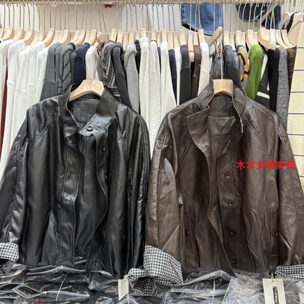 韩版常规仿PU立领单排扣水洗皮衣