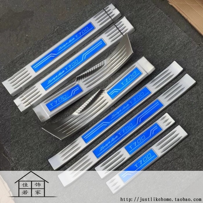 17款众泰T700专用加长不锈钢拉丝宝石蓝上下门槛条内外置迎宾踏板