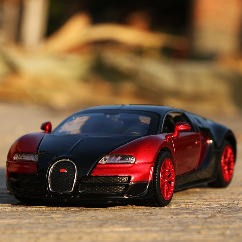 1:32布加迪威龙仿真超级跑车潜龙gt仿真赛车儿童玩具合金汽车模型