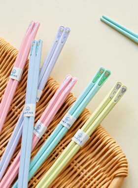 日本Hapins可爱猫咪马卡龙色彩虹直身合金筷子家用防霉防滑耐摔