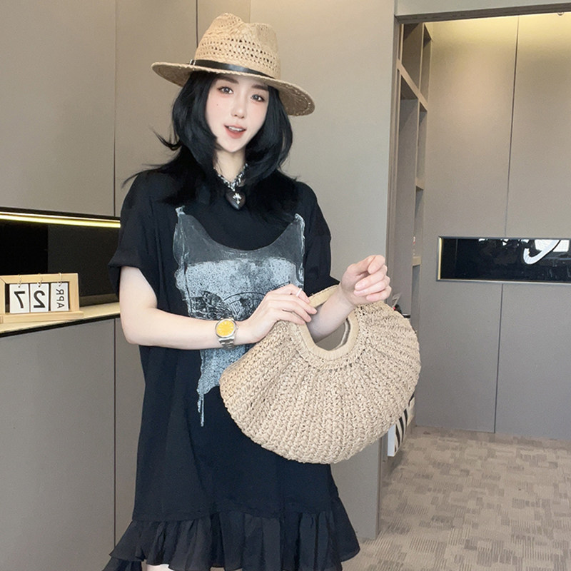 短袖连衣裙女2026夏季新款撞色拼接图案T恤裙荷叶边圆领半袖裙子
