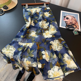 韩系碎花半身裙女2025春夏新款超好看独特漂亮半裙长款鱼尾包臀裙