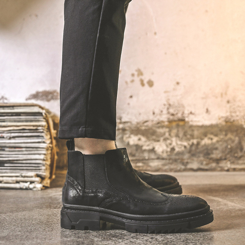 CHELSEA BOOTS MENS LEATHER WINTER VELVET POINTED TOE BRITISH BOOTS HIGH TOP LEATHER SHOES HIGH HEIGHT ENGRAVED MARTIN BOOTS