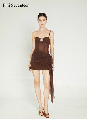 【PINI 17长期主义】SS25 设计感修身棕色吊带连衣裙女短裙