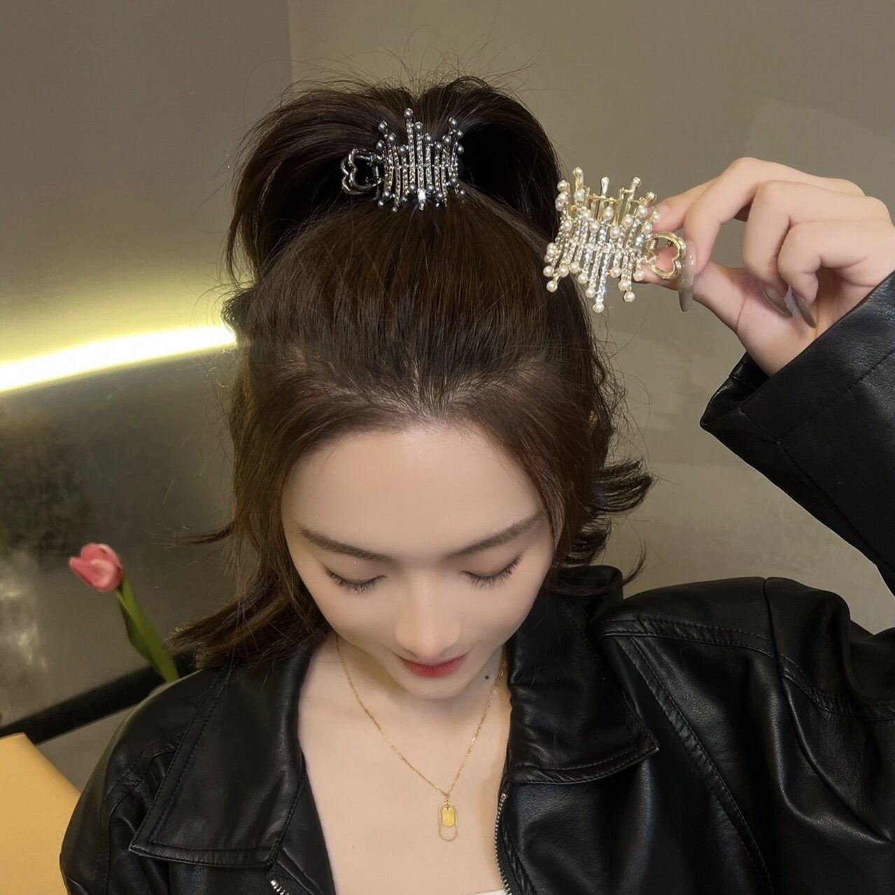 不规则闪钻高马尾抓夹固定神器2024夏季新款发夹女盘发卡子头饰品