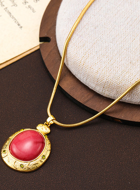 蛇骨链红色天然石圆牌吊坠项链配饰女夏季高级感简约锁骨链毛衣