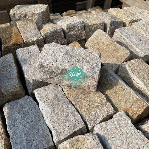 别墅庭院花园园林天然马蹄石