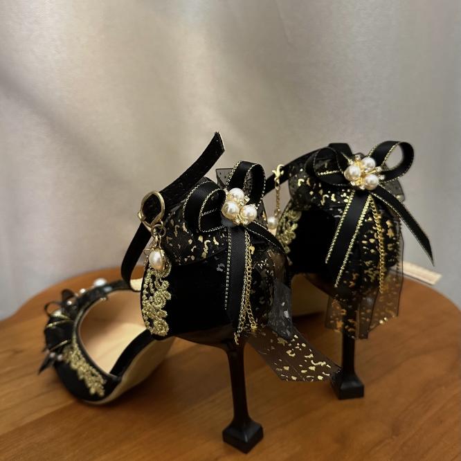 lo鞋茶会小众尖头细高跟洛丽塔