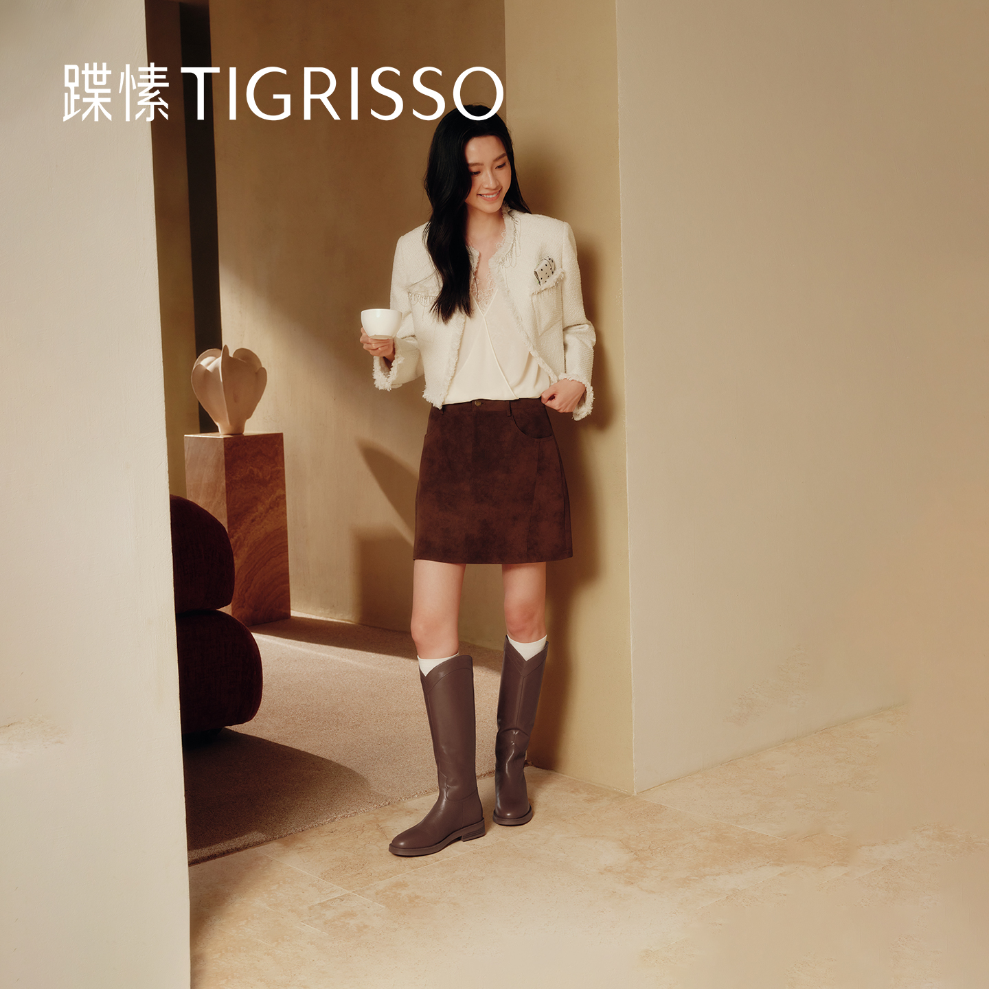 专柜同款复古显瘦骑士长筒靴蹀愫