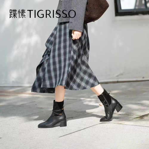 蹀愫2025年秋冬新款粗跟增高6时装靴真皮牛皮短靴女TA65733-50