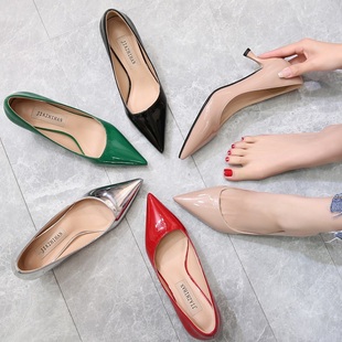 2025春新款漆皮裸色高跟鞋女5cm中跟尖头细跟浅口软舒适职业单鞋