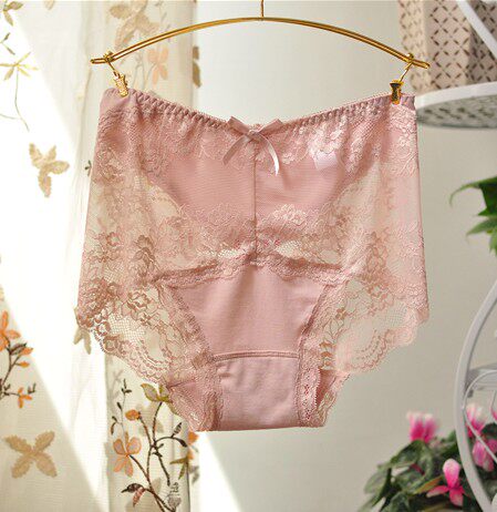 Slip jeunesse sexy en autre - Ref 642737 Image 1