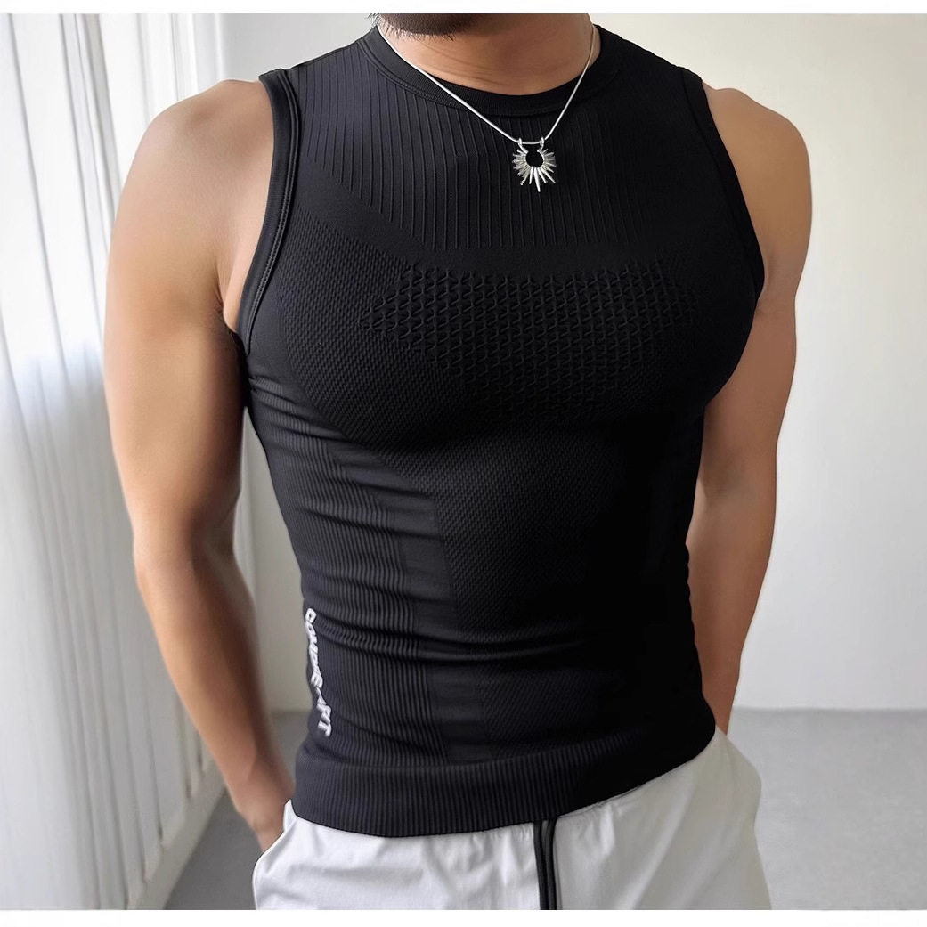 新款男士无袖坎肩健身运动背心无缝高弹透气排汗速干户外紧身