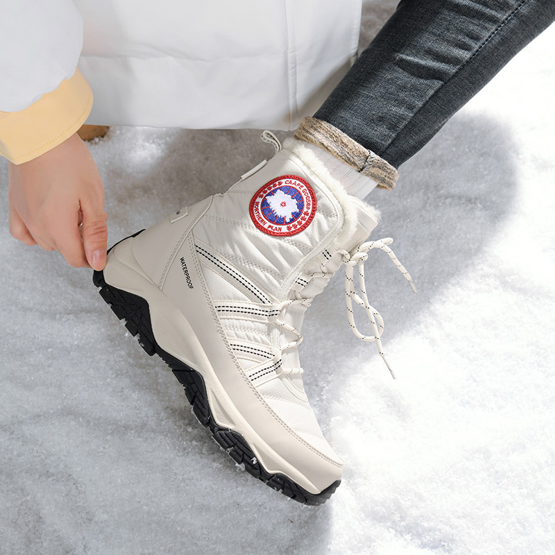 户外中筒雪地靴男女冬保暖加绒加厚防水防滑东北大码登山滑雪棉鞋