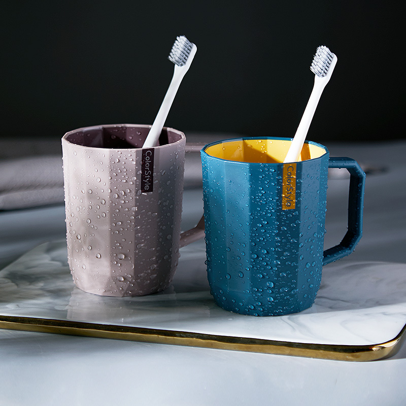 家用情侣男士刷牙宿舍套装漱口杯