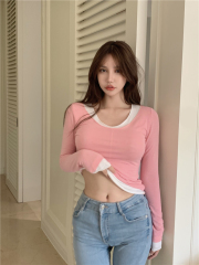 The real price is the same as the base coat, the women's tight and slim, the foreign style is the same as the fake two-piece top, the long sleeve T-shirt