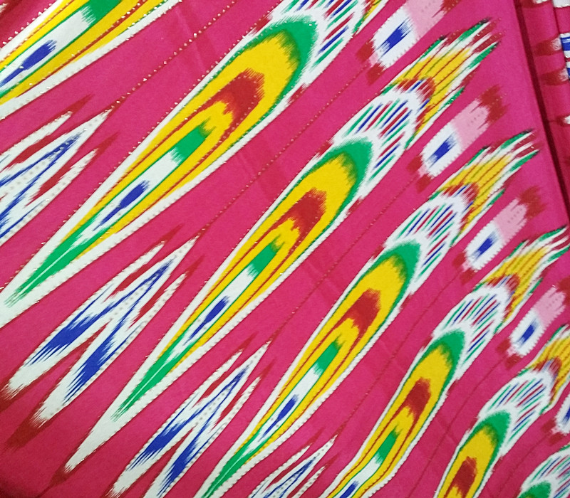 新款新疆布民族服饰维吾尔族特色艾德莱斯绸布料宽1米50厘米