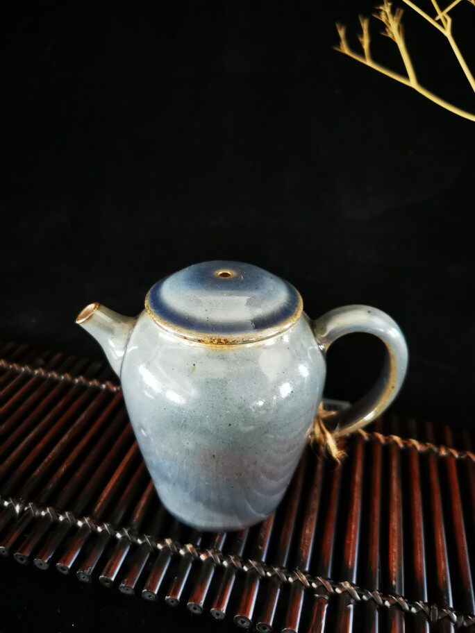 云南建水紫陶茶壶厂家直销 肖春魁浪鬼家粉彩壶 纯手工