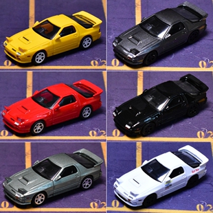 LF 朗峰 1:87 马自达RX7 FC3s 头文字D 塑胶 汽车模型 摆件藏品