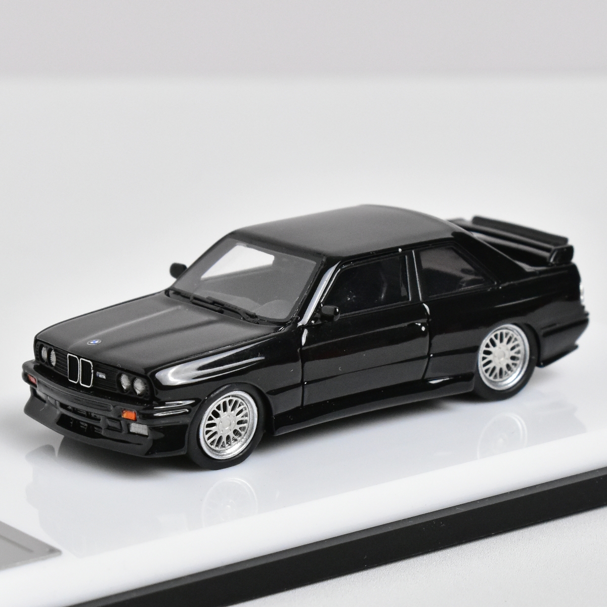 SM ScaleMini 1:64 宝马M3 E30 收藏摆件 黑色 树脂汽车模型 玩具/童车/益智/积木/模型 合金车/玩具仿真车/收藏车模 原图主图