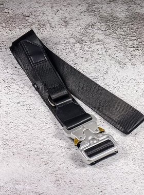 1017 ALYX 9SM 新款男女腰带高街战术机能金属扣帆布机能皮带裤带