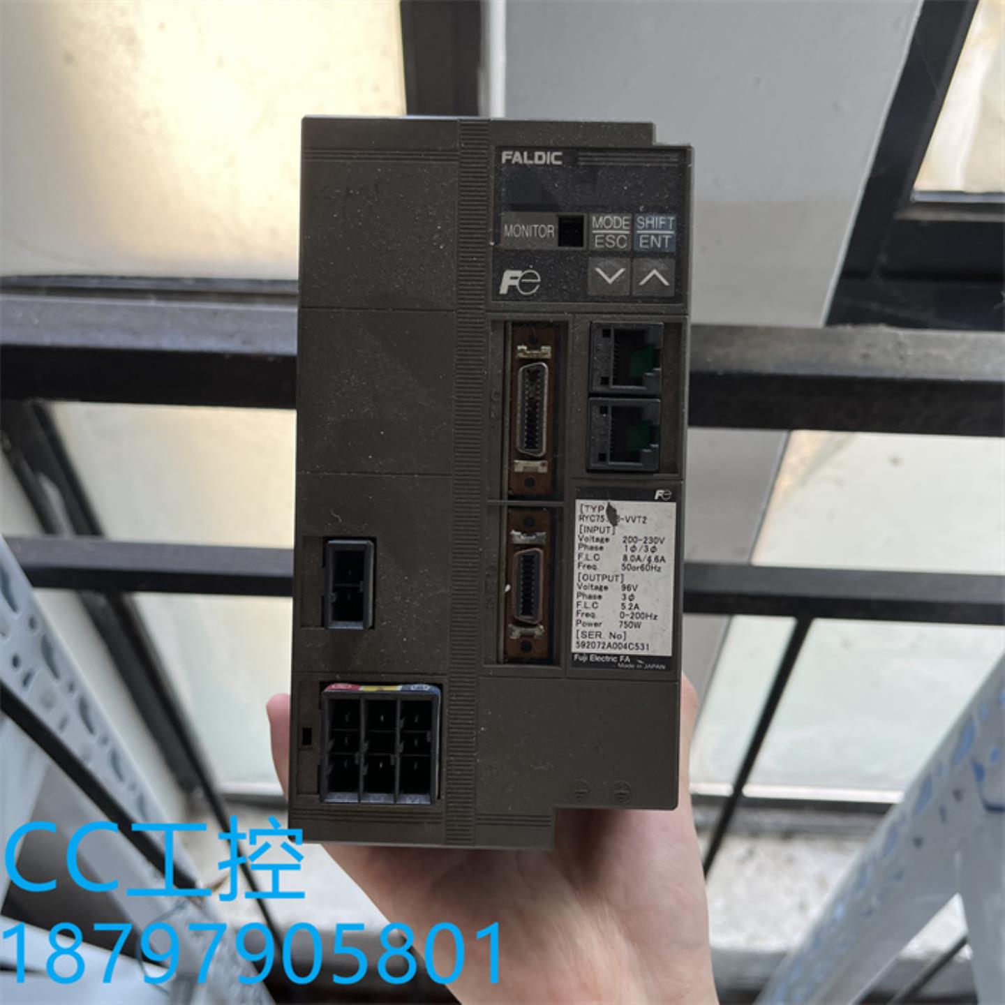 a正品富士伺服驱动器 RYC751C3-VVT2 750W 拆机