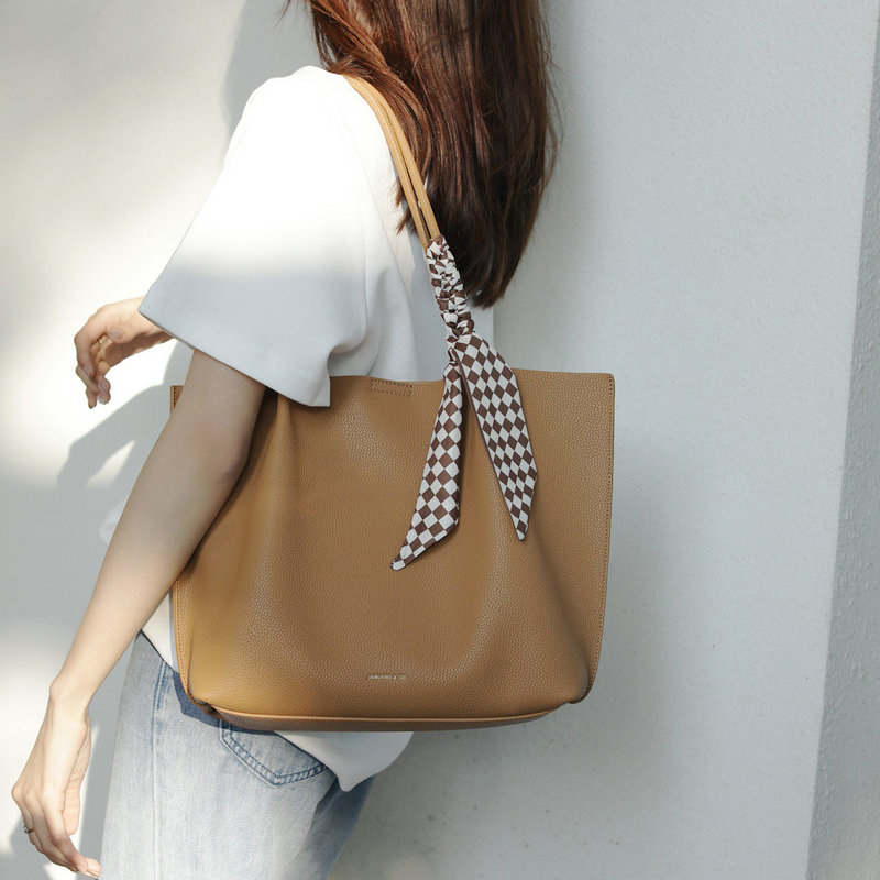 2023新款单肩包包女通勤托特包