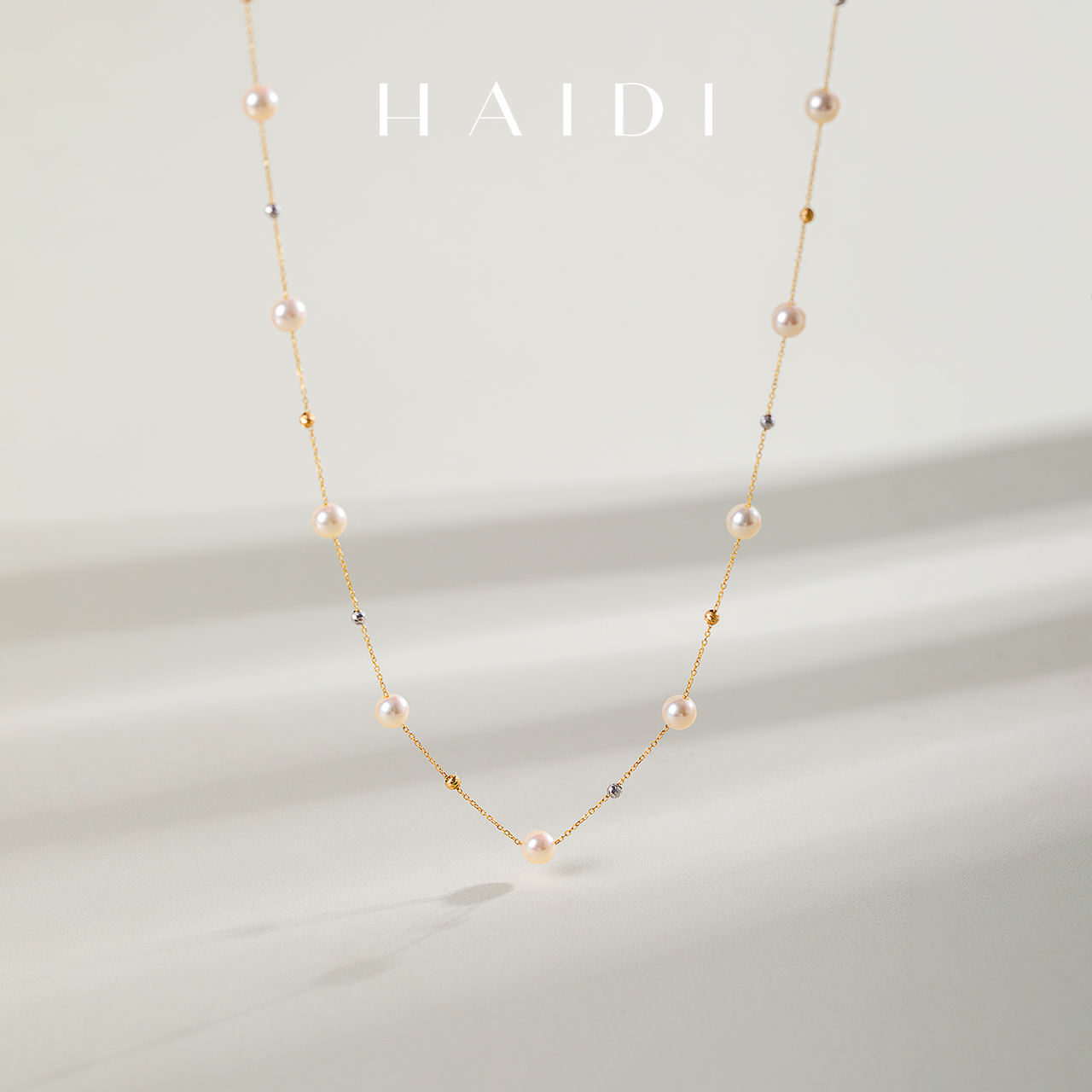 海蒂珠宝 月揽星 4-4.5mm金粉色海水akoya珍珠满天星项链 18K金女