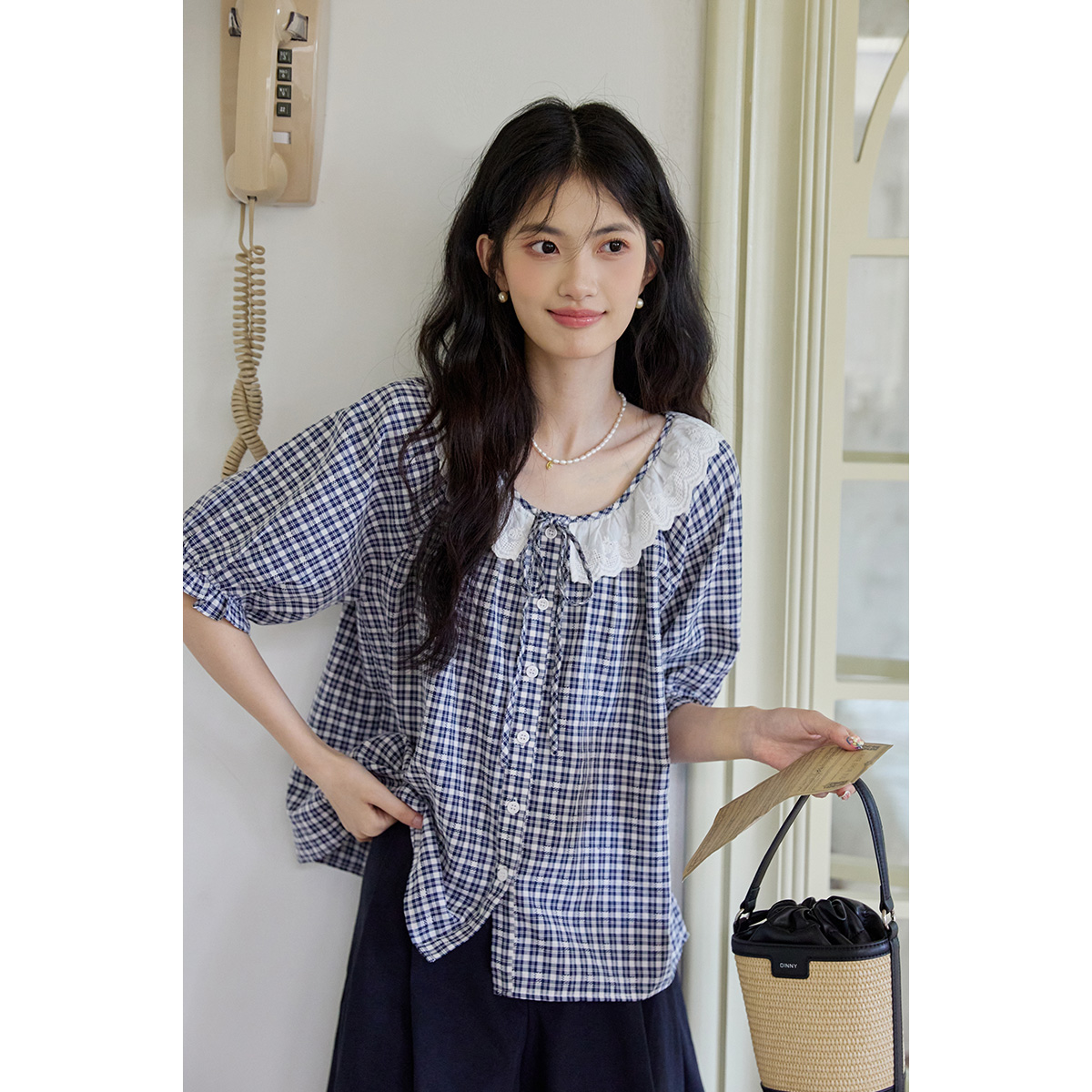 弥古复古格子蕾丝衬衫上衣女2025新款夏季泡泡袖短袖宽松法式衬衣