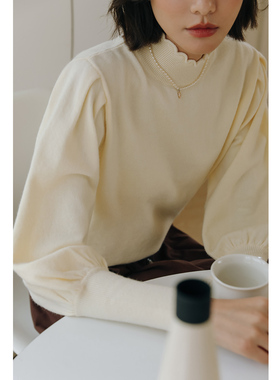 弥古白色半高领毛衣打底衫女法式灯笼袖针织衫秋冬内搭泡泡袖上衣