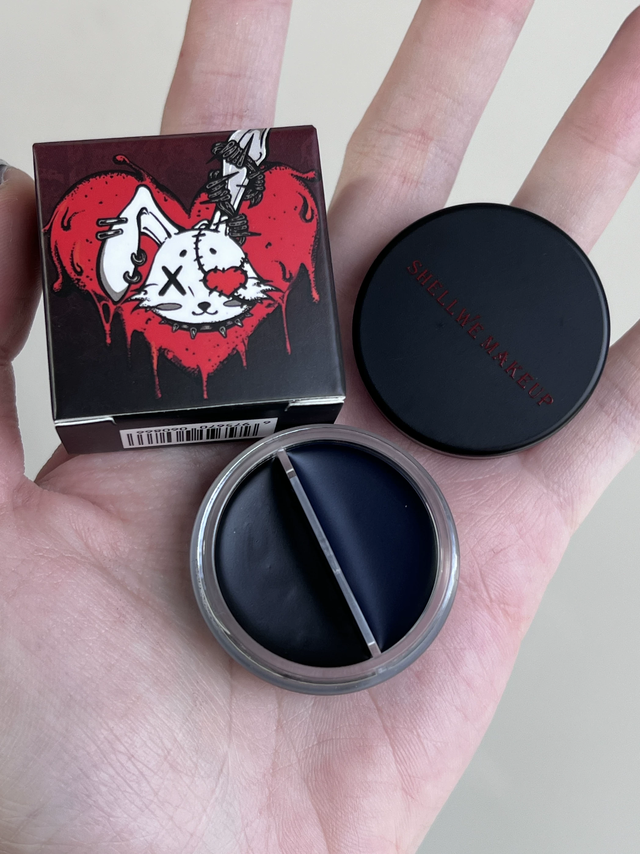 Eyeshadow Palette Shellwe Makeup x Freya86 Punk Bunny Polarized, multi-shade glitter & matte set