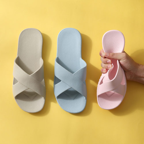 马卡龙交叉带新款防滑男士拖鞋