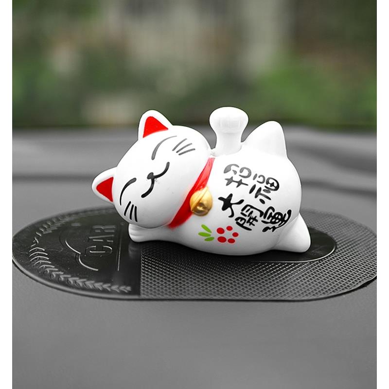 太阳能招财猫汽车摆件创