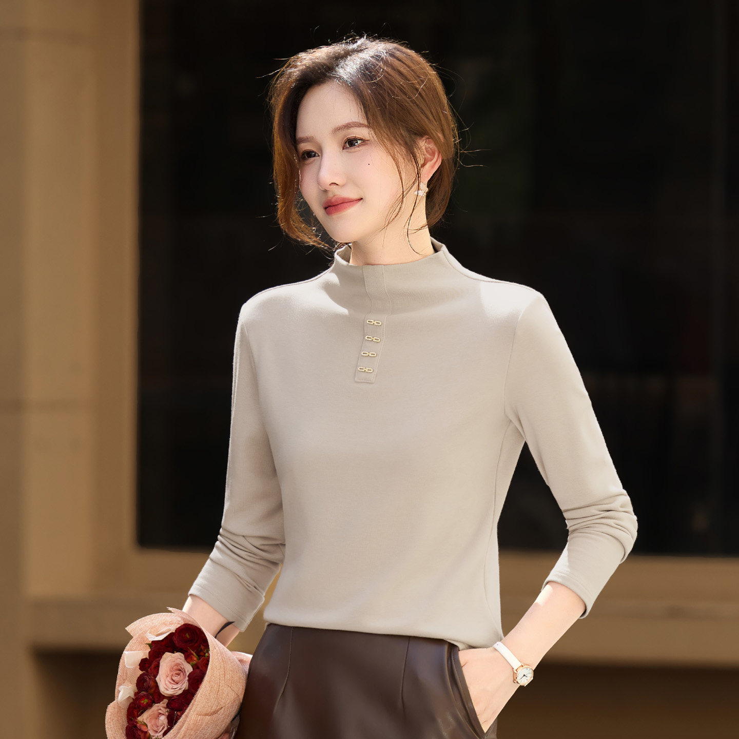 半高领加绒长袖t恤女士2025新款秋冬爆款修身洋气内搭打底衫上衣