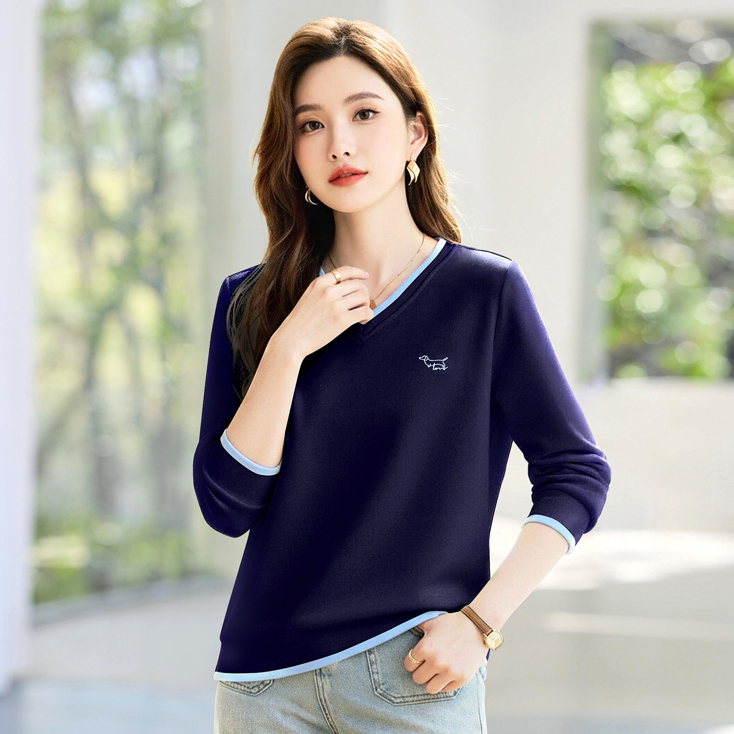 v领正肩女士卫衣2026新款春秋爆款时尚洋气女装显瘦套头无帽上衣