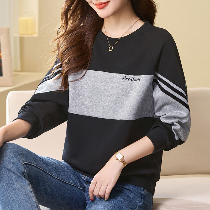 圆领卫衣女春秋薄款2024年新款早秋爆款洋气拼接无帽套头上衣外套