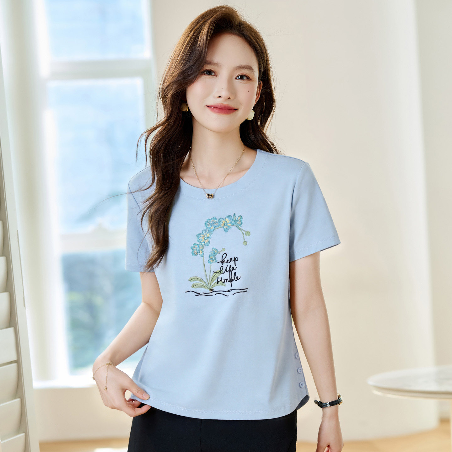 正肩短袖t恤女2026新款夏季洋气女装爆款收腰上衣蓝色半袖体恤衫