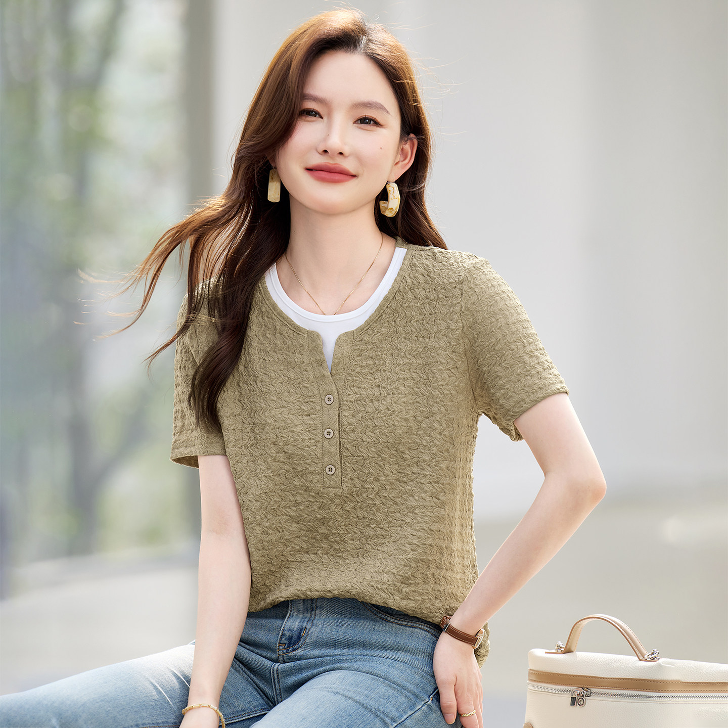 正肩圆领短袖t恤女2026新款夏爆款女装假两件上衣肌理感半袖体恤