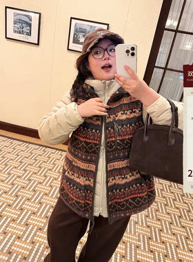 老章和小胖PONGKIKI氛围感费尔岛羊羔毛马甲女大码百搭保暖坎肩冬