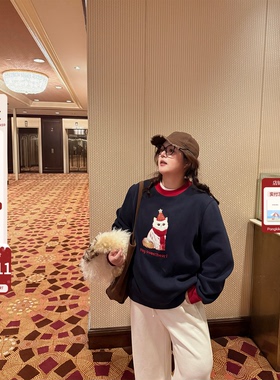 老章和小胖PONGKIKI新年小猫贴布绣撞色卫衣女大码加绒宽松上衣冬