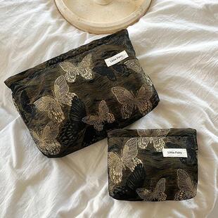 2026新款高级感化妆包女便携式大容量旅行卫生巾收纳袋小洗漱包