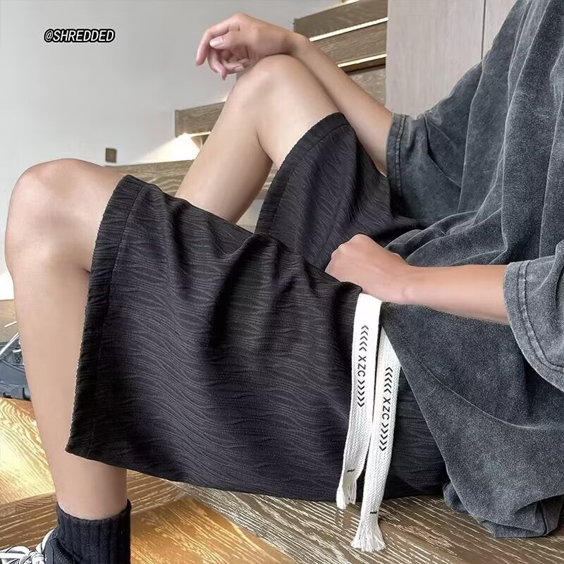 高级感短裤男夏季薄款速干褶皱