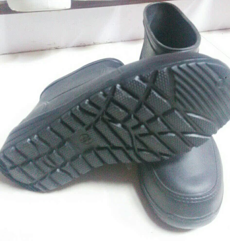 Chaussures en caoutchouc - Ref 941789 Image 4